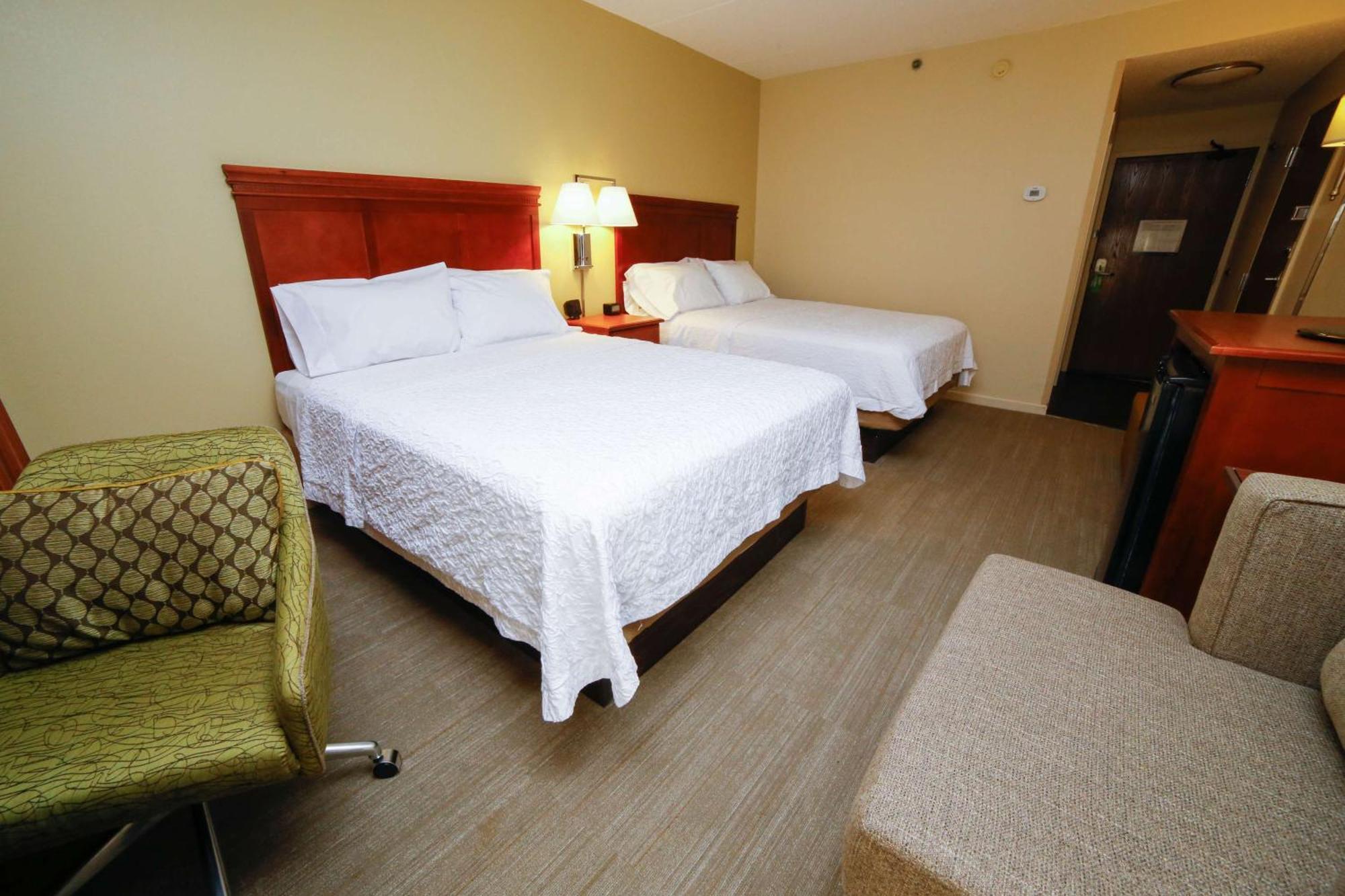 Hampton Inn Franklin, Nc Экстерьер фото