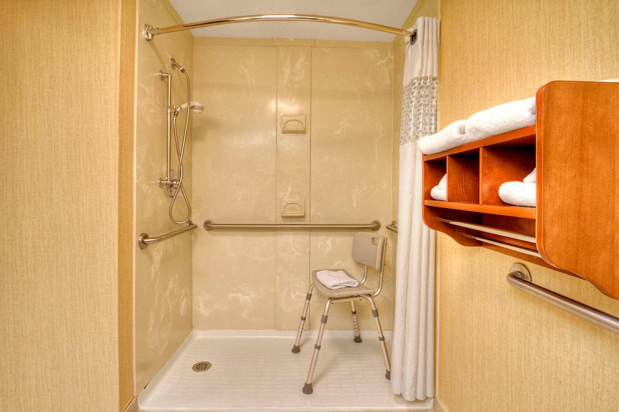 Hampton Inn Franklin, Nc Экстерьер фото